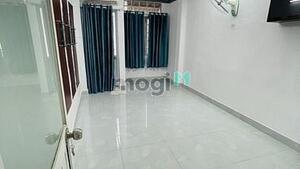 Hình ảnh Hiếm: HXH Phan Đình Phùng, PN, 4 lầu ST, Giáp Q1 - Chỉ 5 tỷ 200 tr TL