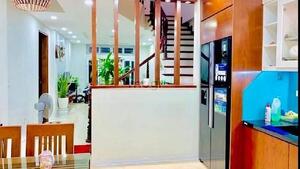 Hình ảnh Bán Nhà Nam Từ Liêm-Đình Thôn Nhà Đẹp Gần Phố Ngõ Rộng DT 60m2 4T Giá