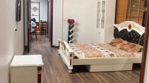 entry-gallery