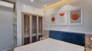 entry-gallery