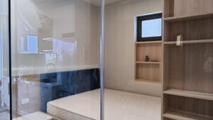entry-gallery