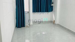 Hình ảnh Hiếm: HXH Phan Đình Phùng, PN, 4 lầu ST, Giáp Q1 - Chỉ 5 tỷ 200 tr TL