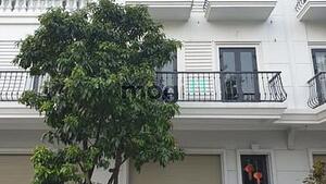Hình ảnh Bán Shophouse, đường 36m, vỉa hè 5m, ngay chợ Hưng Long, Sổ riêng