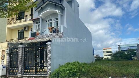 Bán Nhà ở, Đất ở Huyện Bình Chánh, TPHCM Xã Lê Minh Xuân Huyện Bình Chánh Thành phố Hồ Chí Minh