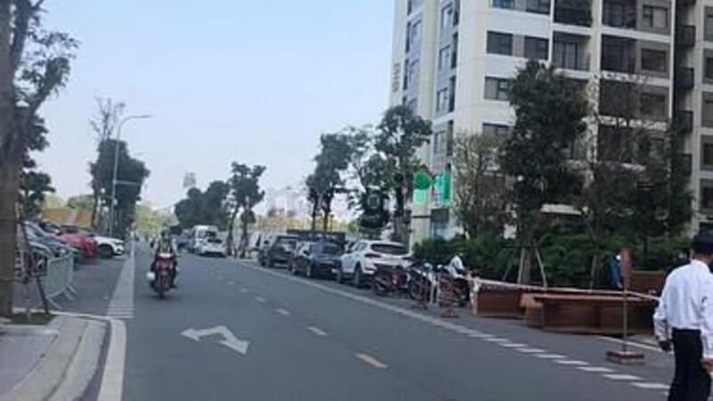 Hình ảnh Bán Căn Hộ Chung Cư Cao Cấp VinHomes Smart City Tây Mỗ 55m2 Giá 2.4Tỷ