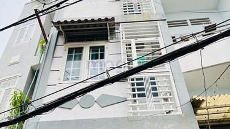 Hình ảnh Hiếm: HXH Phan Đình Phùng, PN, 4 lầu ST, Giáp Q1 - Chỉ 5 tỷ 200 tr TL