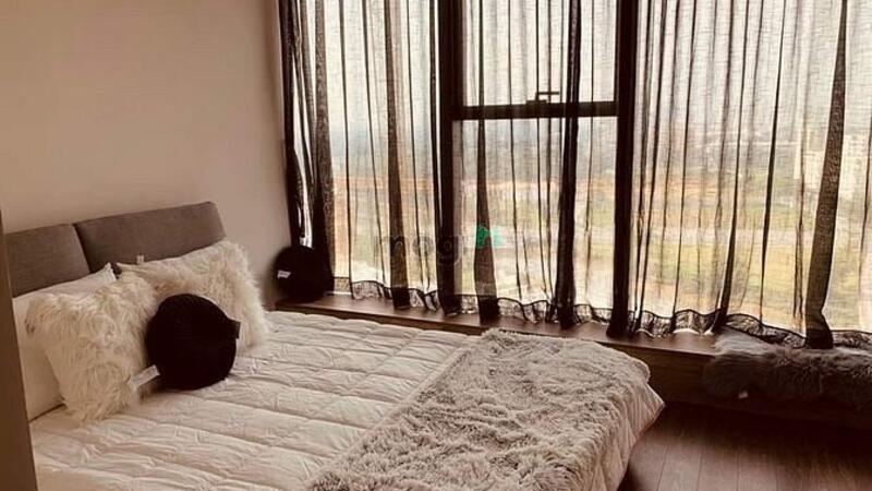Hình ảnh Cần tiền nuôi mẹ già bán CH Sunshine City Sài Gòn Q7, 1ty412tr, 70m2,