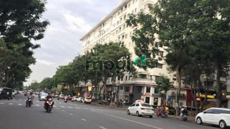 Hình ảnh Bán liền tay shop Hưng Vượng, đường Bùi Bằng Đoàn, Phú Mỹ Hưng giá tốt