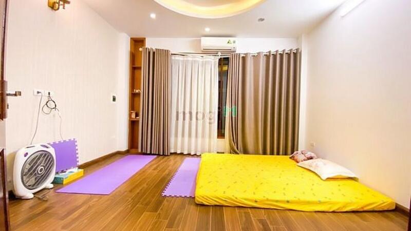 Hình ảnh Bán nhà Chùa Bộc Đống Đa 45m2x5T đẹp, gần Đại Học Y ô tô đỗ gần nhà
