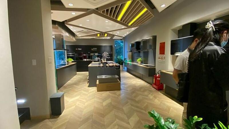 Hình ảnh Cho thuê Shophouse Nguyễn Cơ Thạch có thang máy giá chỉ có 170 triệu