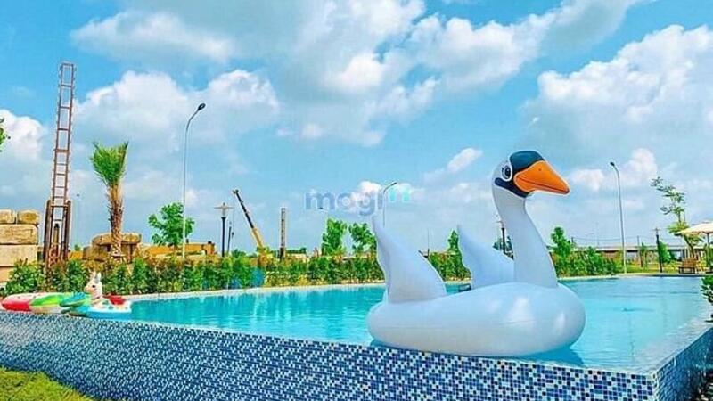 Hình ảnh Bán Shophouse, đường 36m, vỉa hè 5m, ngay chợ Hưng Long, Sổ riêng