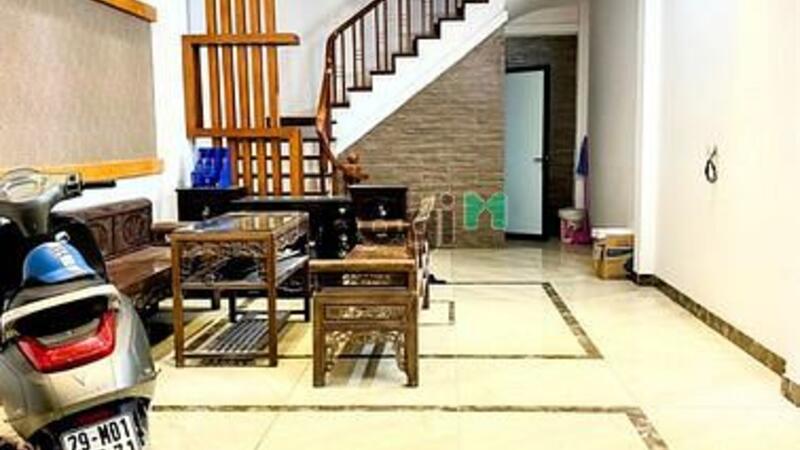 Hình ảnh Bán nhà Chùa Bộc Đống Đa 45m2x5T đẹp, gần Đại Học Y ô tô đỗ gần nhà