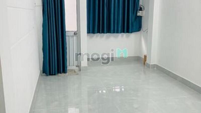 Hình ảnh Hiếm: HXH Phan Đình Phùng, PN, 4 lầu ST, Giáp Q1 - Chỉ 5 tỷ 200 tr TL
