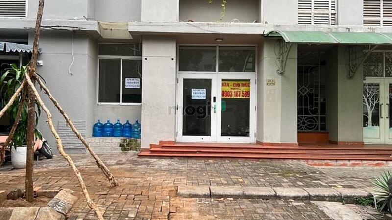 Hình ảnh Shop kinh doanh 143m2 mặt tiền đường lớn trung tâm Phú Mỹ Hưng giá tốt