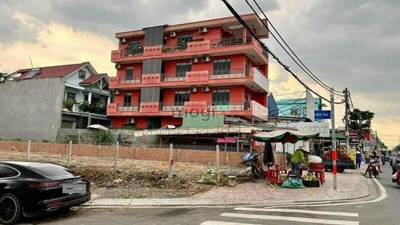 Hình ảnh Mặt tiền Nguyễn Văn Tăng, mặt bằng kd Nguyễn văn tăng q9