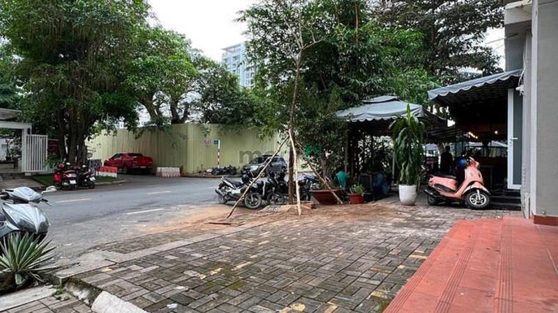 Hình ảnh Shop kinh doanh 143m2 mặt tiền đường lớn trung tâm Phú Mỹ Hưng giá tốt