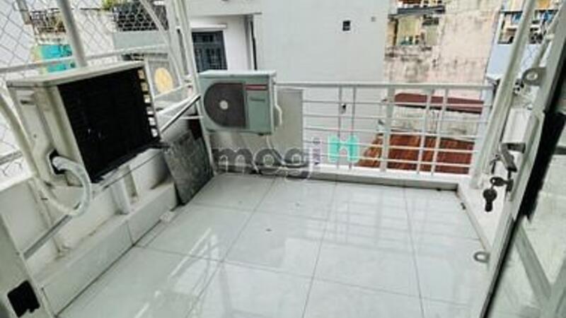 Hình ảnh Hiếm: HXH Phan Đình Phùng, PN, 4 lầu ST, Giáp Q1 - Chỉ 5 tỷ 200 tr TL