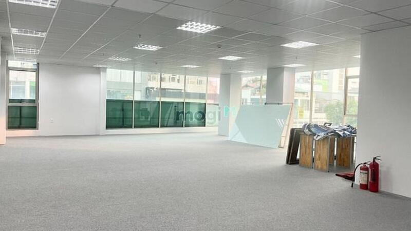 Hình ảnh Chính chủ cần cho thuê sàn trống sẵn 200m2 ngay HỒ VĂN HUÊ, PHÚ NHUẬN