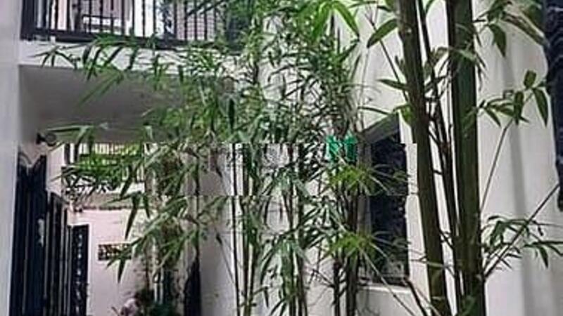 Hình ảnh Cho thuê nhà nguyên căn hẻm xe hơi đường Trương Định Phường 9 Quận 3