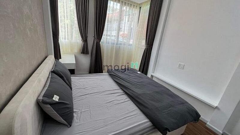 Hình ảnh Sắp đi nước ngoài bán gấp nhà Nguyễn Thái Sơn GV 70m2 giá 1 tỷ 390 SHR
